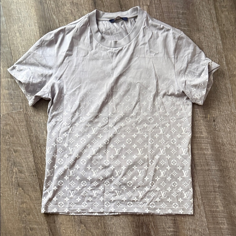 Louis Vuitton Light Gray Monogram T-Shirt